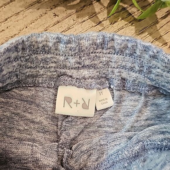 3T boys sweatpant Joggers NWT super soft - Picture 4 of 7